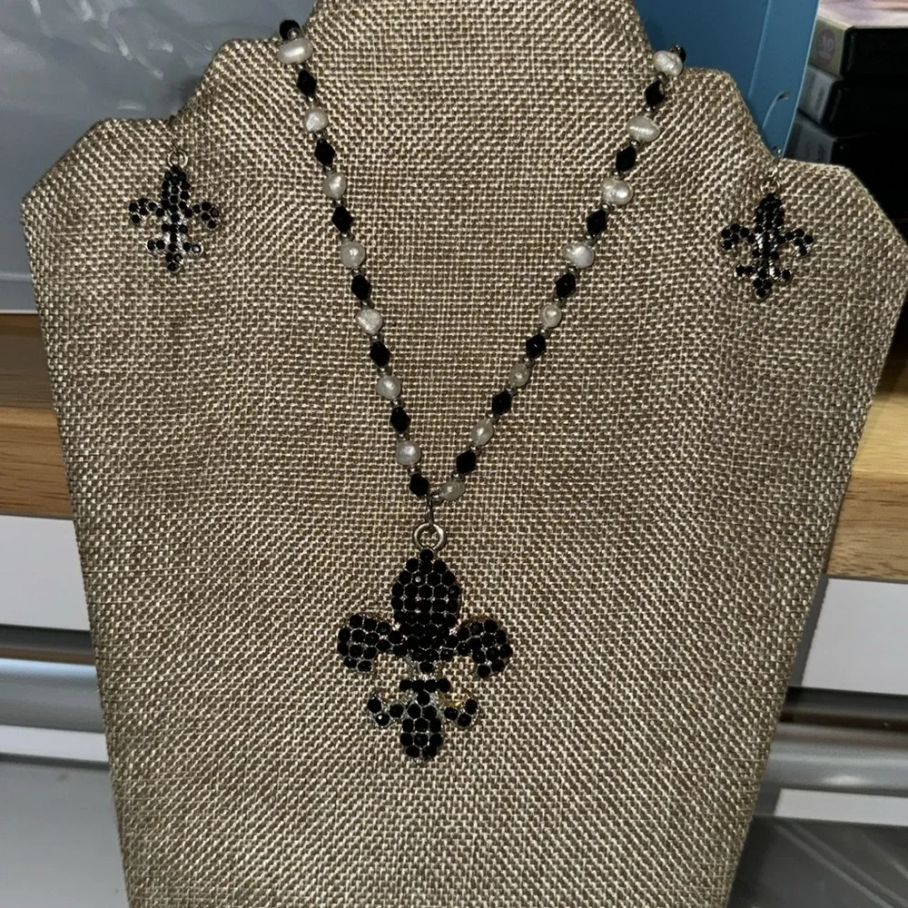 Fleur‎ De Lis Bling Necklace Earrings Black White Y2K